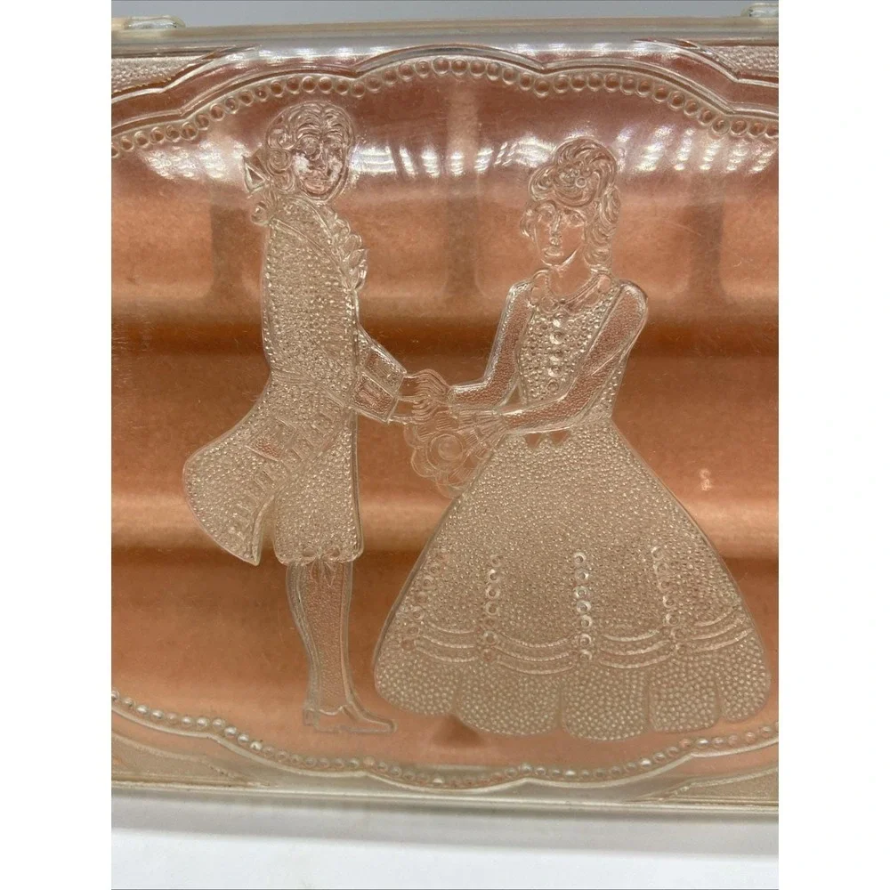 Vintage Hommer Mfg Co Jewelry Box Embossed Colonial Couple Peach Plastic USA